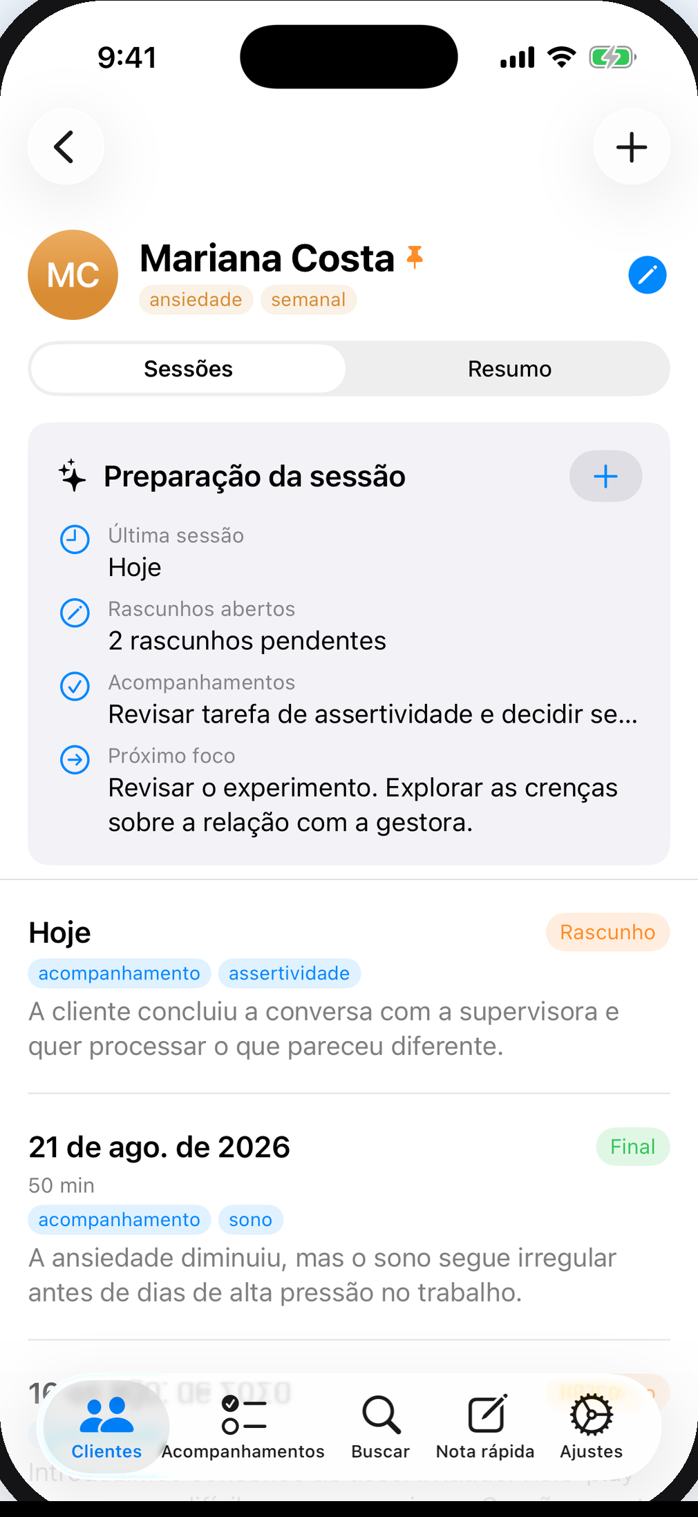Preparação da sessão com notas recentes e próximo foco